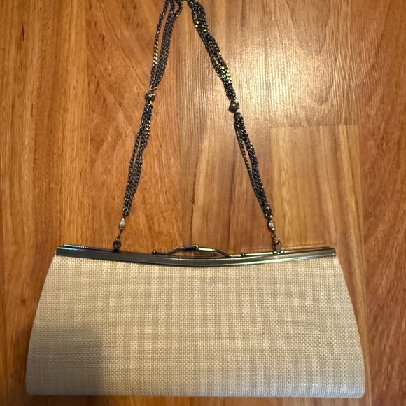 Liz Soto Elegant Tan Clutch - Picture 2 of 4